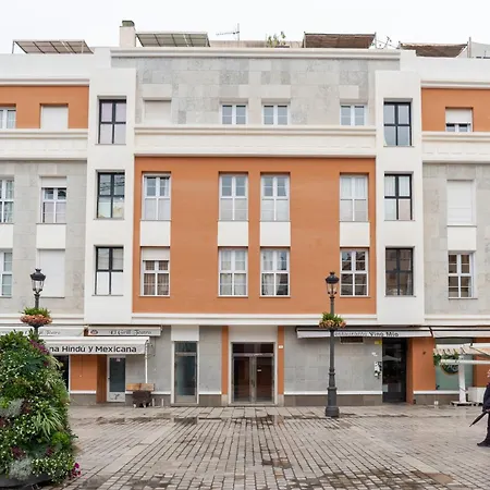 Teatro Plaza Lägenhet *