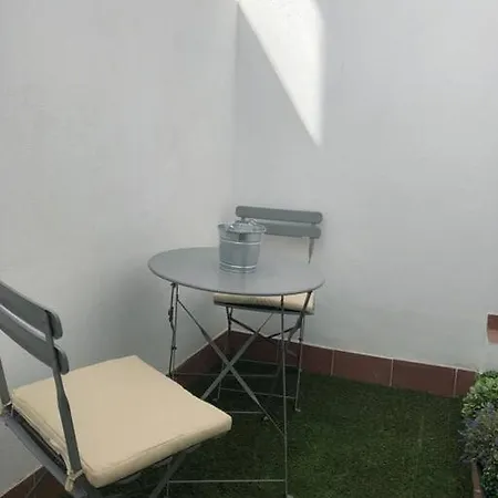 Teatro Plaza Apartmán *